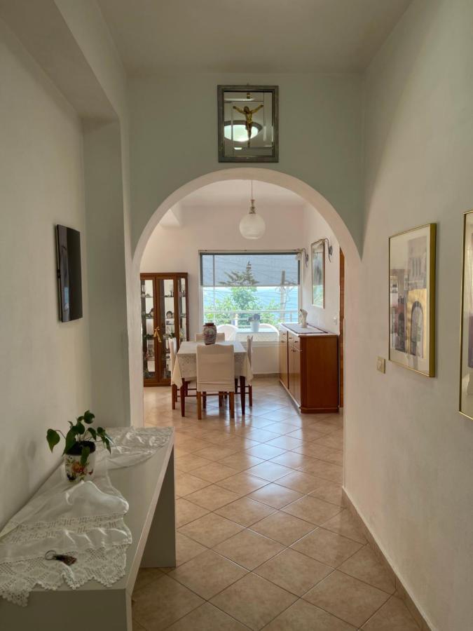 Villa Kostian Sarandë Exterior foto