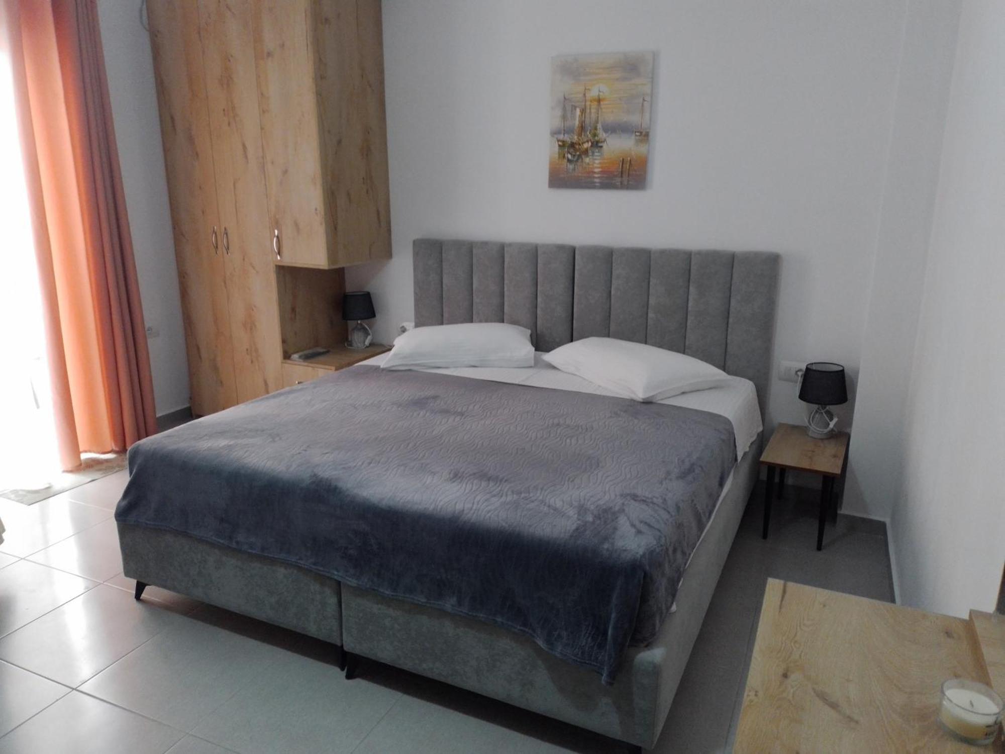 Villa Kostian Sarandë Exterior foto