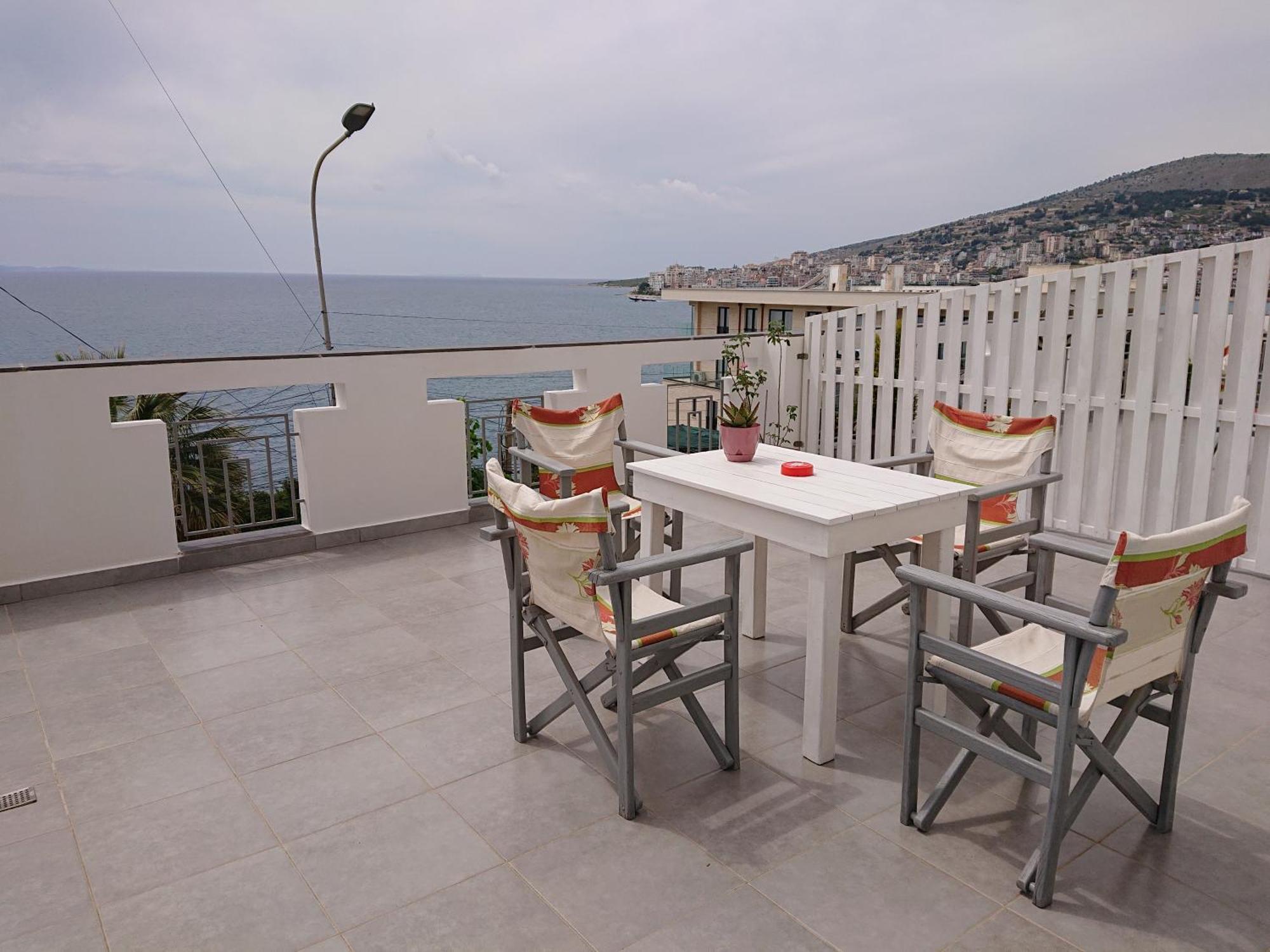 Villa Kostian Sarandë Exterior foto